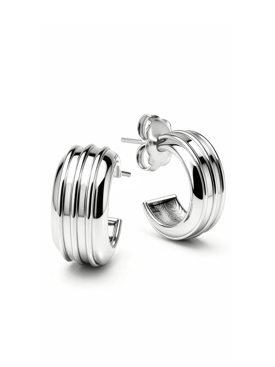 Jaagravii Triple Earrings